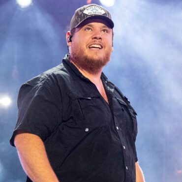 Luke Combs ‘Disgusted’ After Learning About About His Lawsuit Against Fan.