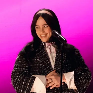 Billie Eilish and FINNEAS delivered an emotional performance that earned a standing ovation