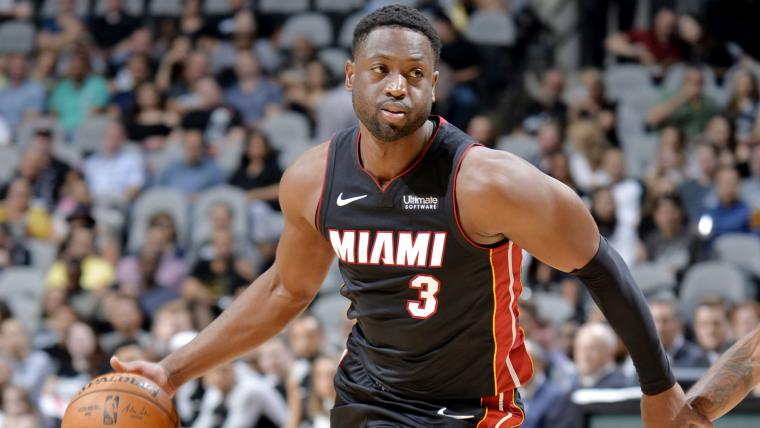 Dwyane Wade Gets His Own Statue Outside Kaseya Center!