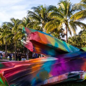 Miami Art Week 2024: Your Ultimate Guide to All the Must-See Events 🎨✨