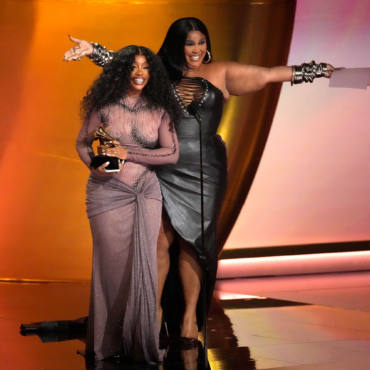 Lizzo & SZA Almost Formed a Rock Band Called WHAT?! 🎸🤯