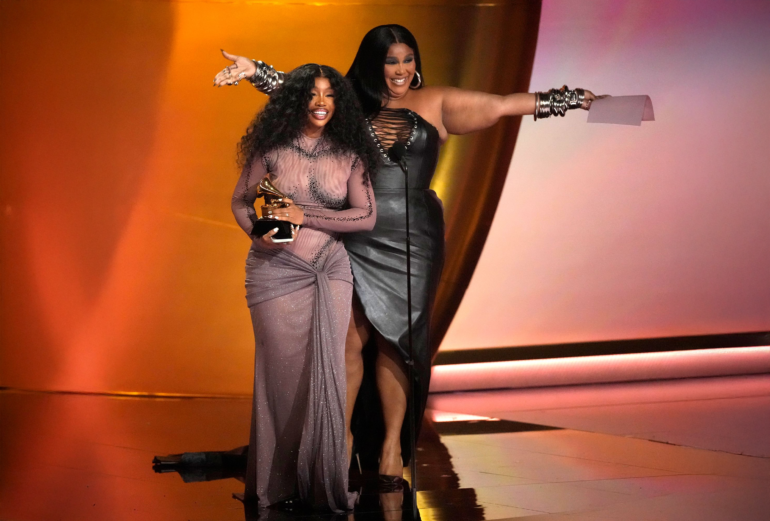 Lizzo & SZA Almost Formed a Rock Band Called WHAT?! 🎸🤯