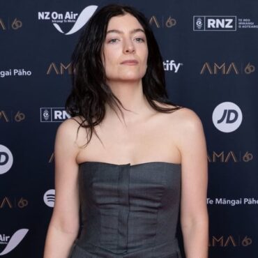 Lorde Just Entered Her Most Raw Era Yet — And She’s Not Holding Anything Back