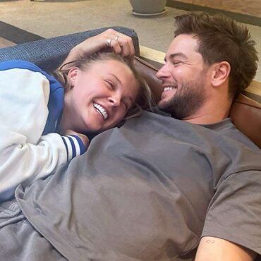 JoJo Siwa’s BF Accidentally Heals Her Inner Child With One Sweet Comment & We’re Crying Too