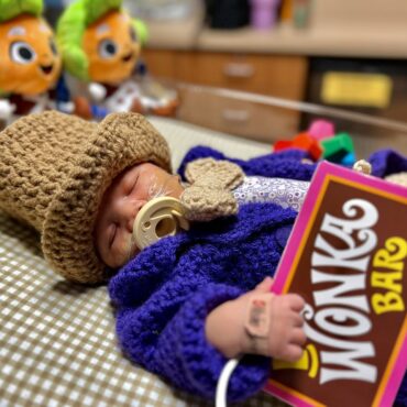 NICU Nurses Turn Memorial Hospital Miramar into ‘Willy Wonka’s Chocolate Factory’ for Halloween